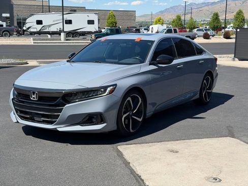Used 2021 Honda Accord Sport image 6