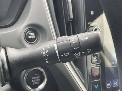 Certified 2024 Subaru Crosstrek 2.0i Premium w/ Crosstrek Mirror Package AWD/4WD image 13