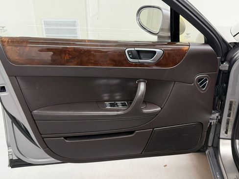 Used 2006 Bentley Flying Spur Flying Spur image 14