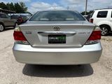 Used 2005 Toyota Camry LE image 4