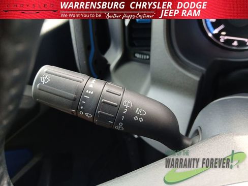 Used 2024 Ford Bronco Black Diamond image 17