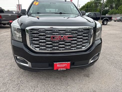 Used 2019 GMC Yukon Denali w/ Denali Ultimate Package RWD image 10