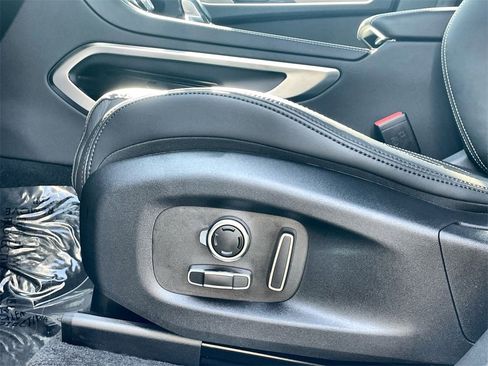 Used 2025 Jaguar F-PACE R-Dynamic S image 20