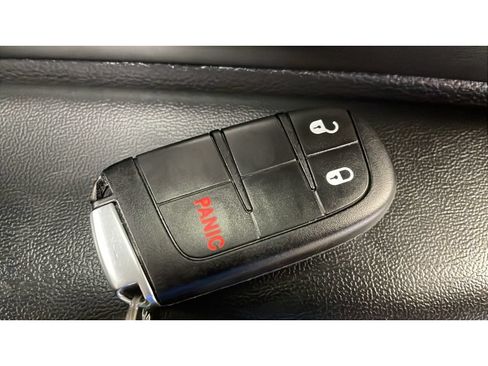Used 2024 Dodge Durango SXT w/ SXT Blacktop Group AWD/4WD image 20