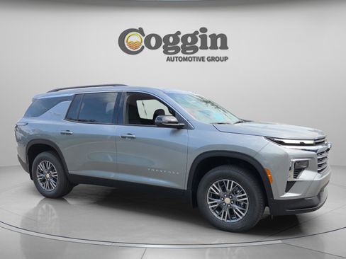 New 2026 Chevrolet Traverse LT FWD image 7