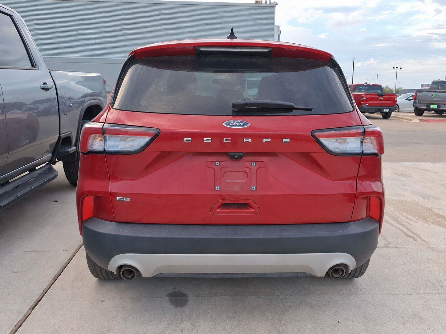 Used 2021 Ford Escape SE FWD image 31