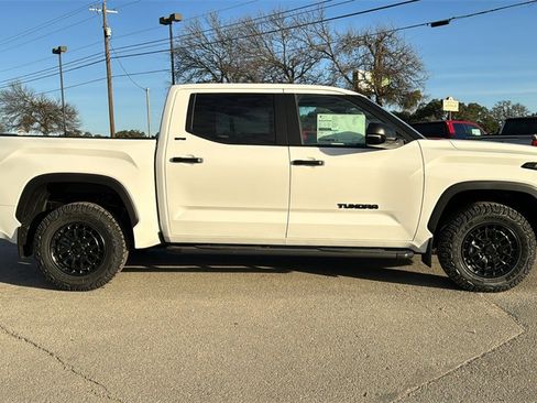 New 2026 Toyota Tundra SR5 image 10