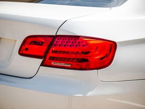 Used 2011 BMW 328i xDrive Coupe AWD/4WD image 46