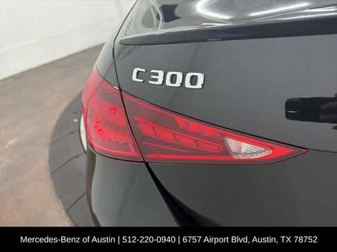 Used 2022 Mercedes-Benz C 300 Sedan image 12