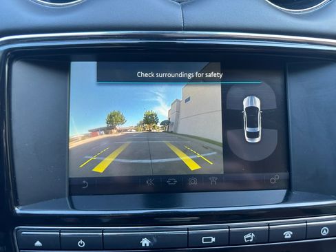 Used 2017 Jaguar XJ L Portfolio image 45