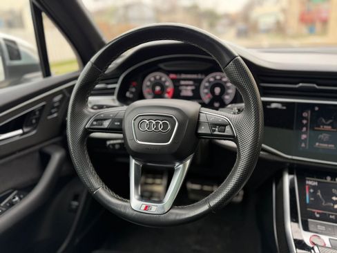 Used 2021 Audi SQ7 Premium Plus AWD/4WD image 36