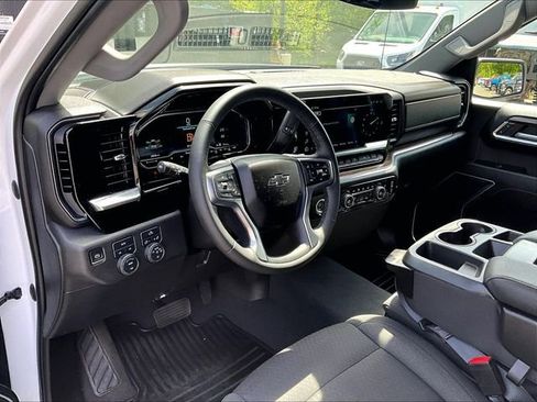 Used 2023 Chevrolet Silverado 1500 RST AWD/4WD image 14