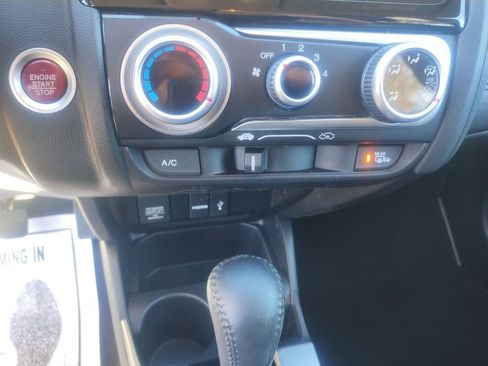 Used 2015 Honda Fit EX image 17