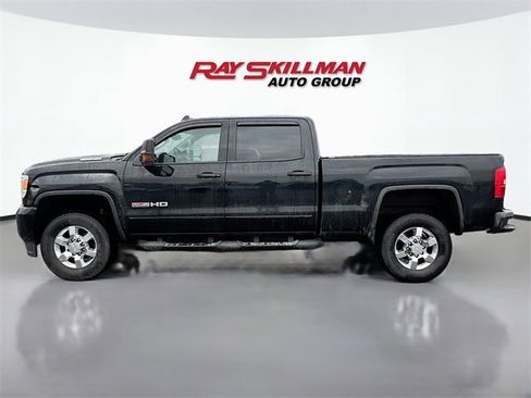 Used 2018 GMC Sierra 2500 SLT w/ Duramax Plus Package image 4