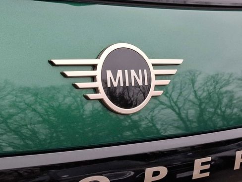 Certified 2025 MINI Cooper S image 26