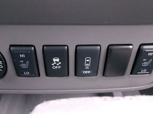 Used 2019 Nissan Frontier SV w/ Value Truck Package AWD/4WD image 20