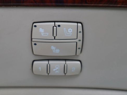 Used 2007 Cadillac DTS Luxury I image 25