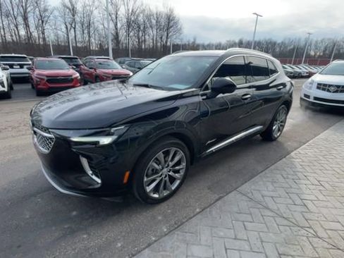 Used 2022 Buick Envision Avenir w/ Technology Package II image 4