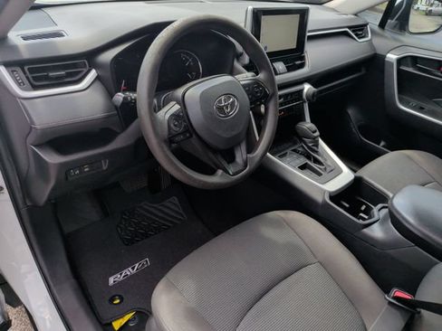 Used 2023 Toyota RAV4 LE FWD image 16