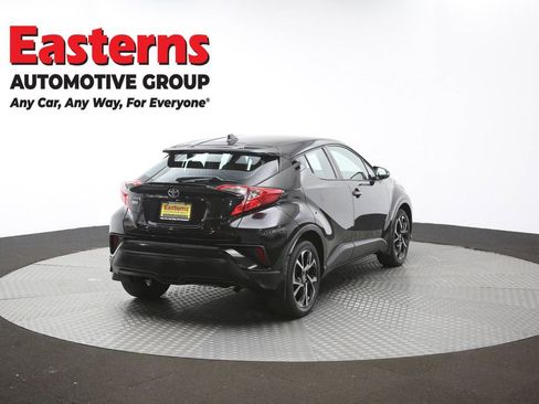 Used 2020 Toyota C-HR XLE FWD image 38
