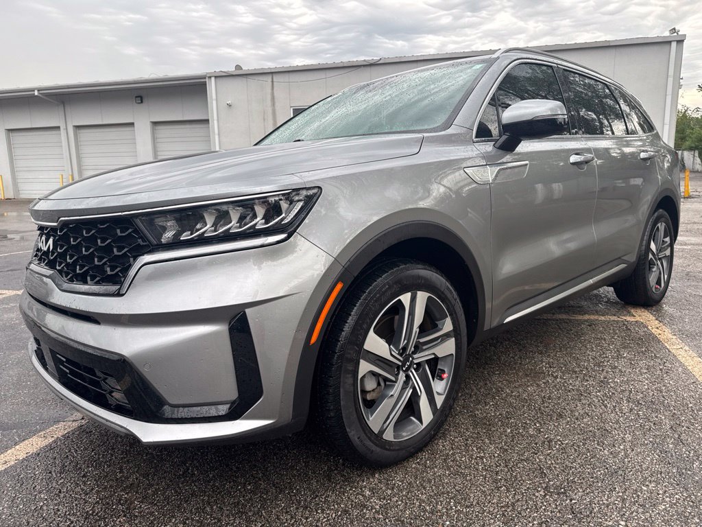 Certified 2023 Kia Sorento EX AWD/4WD image 2