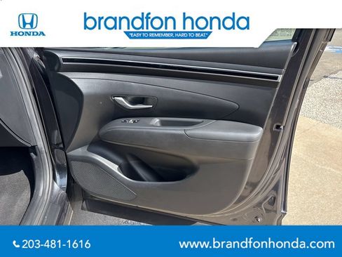 Used 2023 Hyundai Tucson SE AWD/4WD image 8
