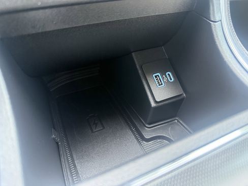 Used 2022 Ford Edge Titanium w/ Equipment Group 301A image 30