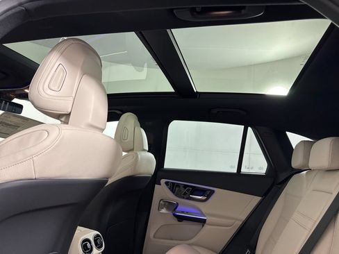 New 2026 Mercedes-Benz GLC 300 4MATIC image 21