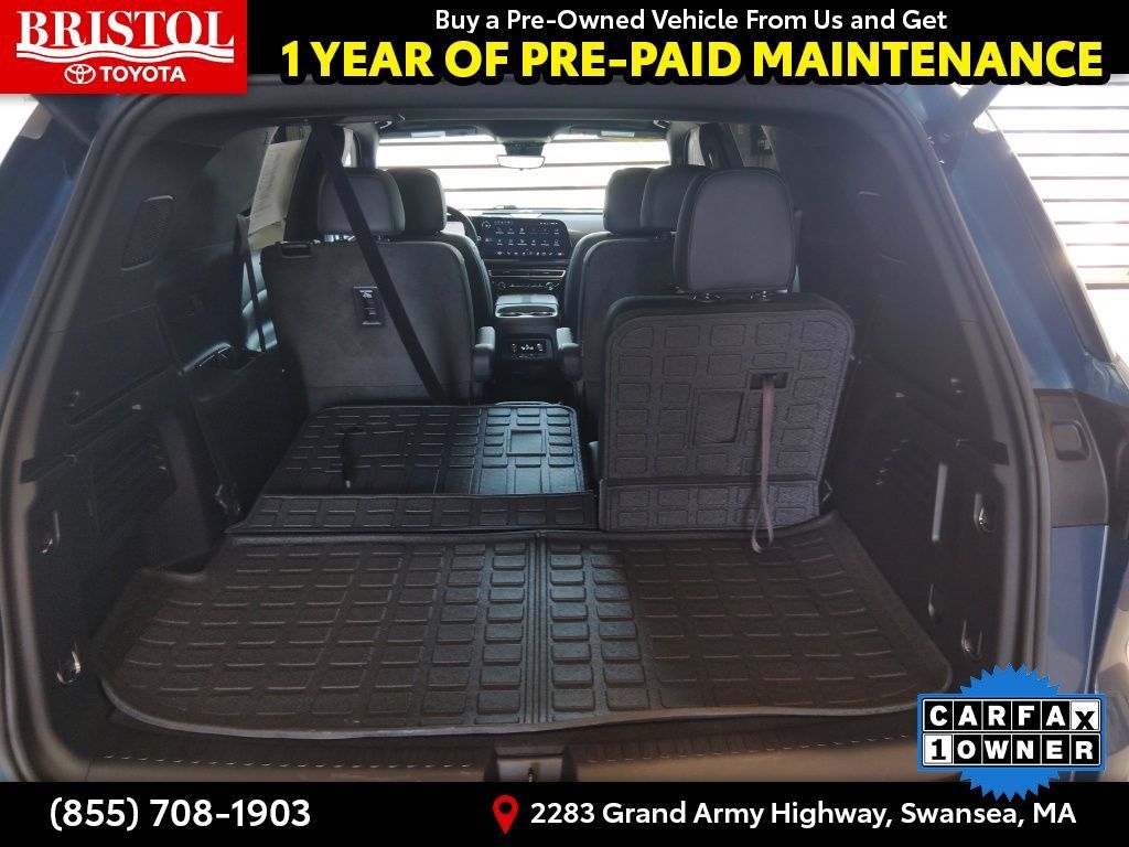 Used 2024 Chevrolet Traverse Z71 w/ Enhanced Driving Package AWD/4WD image 34