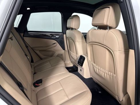Certified 2026 Porsche Macan Turbo AWD/4WD image 25