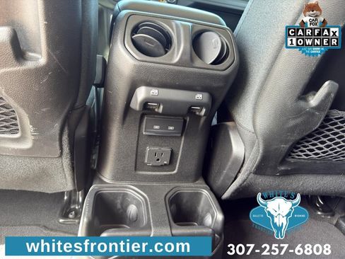 Used 2024 Jeep Wrangler Unlimited Rubicon AWD/4WD image 18