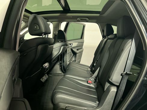 Used 2025 Acura MDX SH-AWD image 21