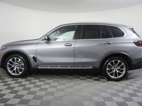 Certified 2026 BMW X5 sDrive40i RWD image 2
