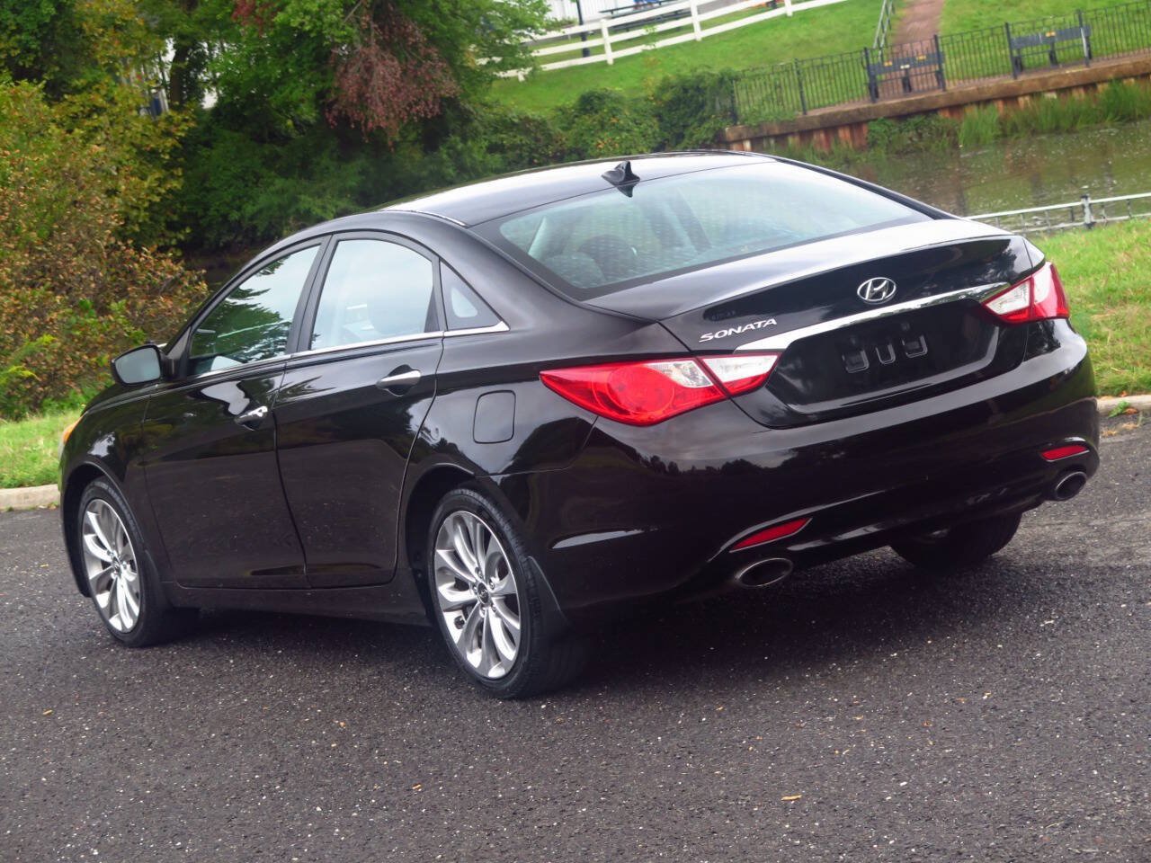 Used 2013 Hyundai Sonata SE FWD image 27