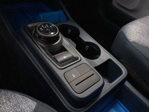 New 2025 Ford Maverick XLT w/ XLT Luxury Package image 23