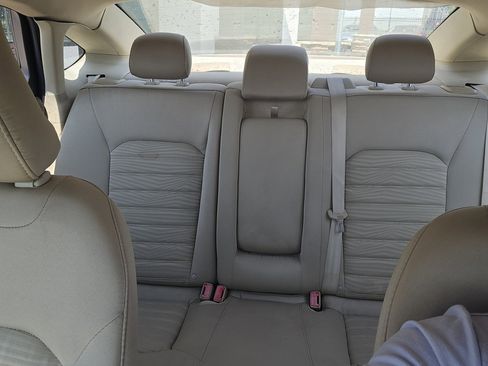 Used 2016 Ford Fusion SE image 31