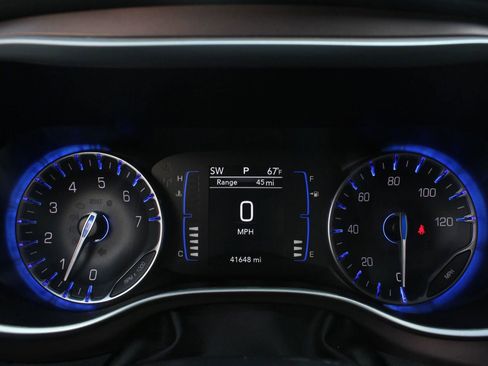 Used 2024 Chrysler Voyager LX FWD image 31