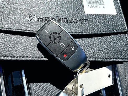 Certified 2025 Mercedes-Benz GLA 250 image 15