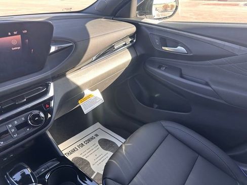 New 2026 Buick Envista Sport Touring w/ Convenience I Package FWD image 28
