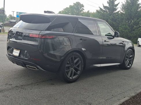 New 2026 Land Rover Range Rover Sport Dynamic SE AWD/4WD image 3