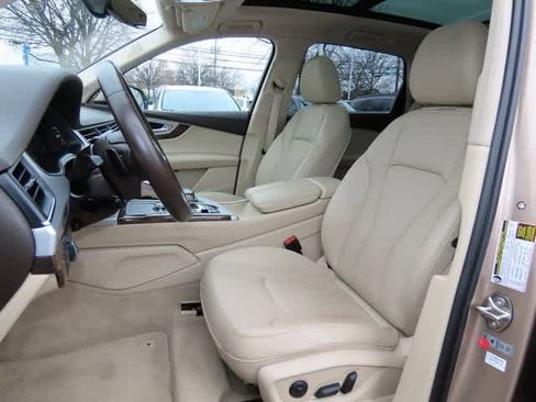 Used 2019 Audi Q7 2.0T Premium Plus w/ Premium Plus Package image 12