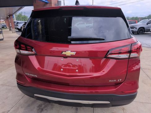 Used 2023 Chevrolet Equinox LT AWD/4WD image 7