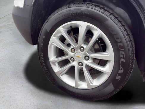 Used 2024 Chevrolet TrailBlazer LS AWD/4WD image 43