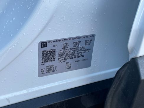 Used 2025 Chevrolet Equinox LT image 28