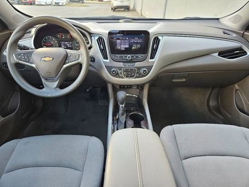 Used 2024 Chevrolet Malibu LT image 14