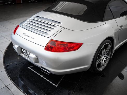Used 2008 Porsche 911 Carrera 4 image 23