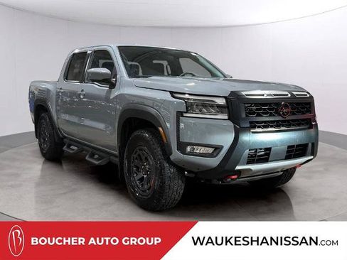 Certified 2025 Nissan Frontier PRO-4X w/ Pro Convenience Package AWD/4WD image 1