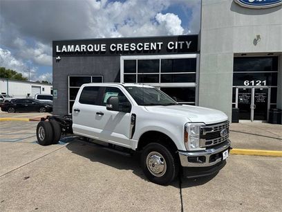 New 2025 Ford F350 XL w/ XL Chrome Package