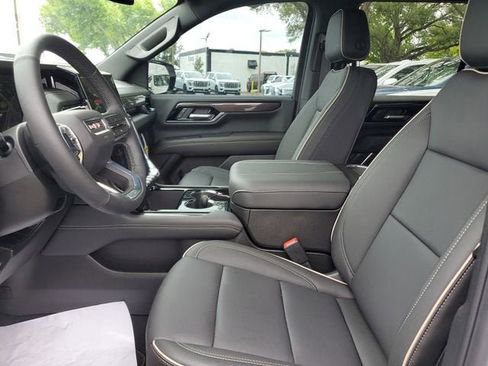 New 2026 GMC Yukon Elevation RWD image 19