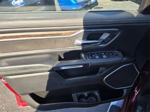 Used 2019 RAM 1500 Laramie image 37